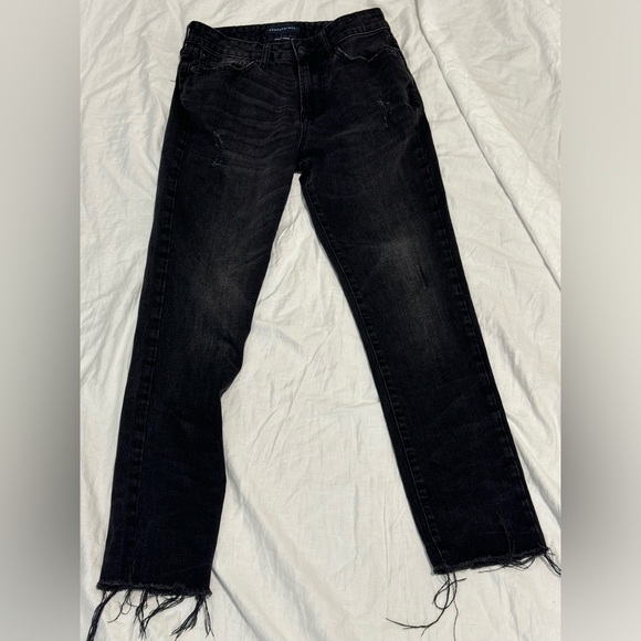 Aeropostale Skinny Tapered Black Jeans with Frayed cuffs Mens 28x30 - Picture 1 of 4